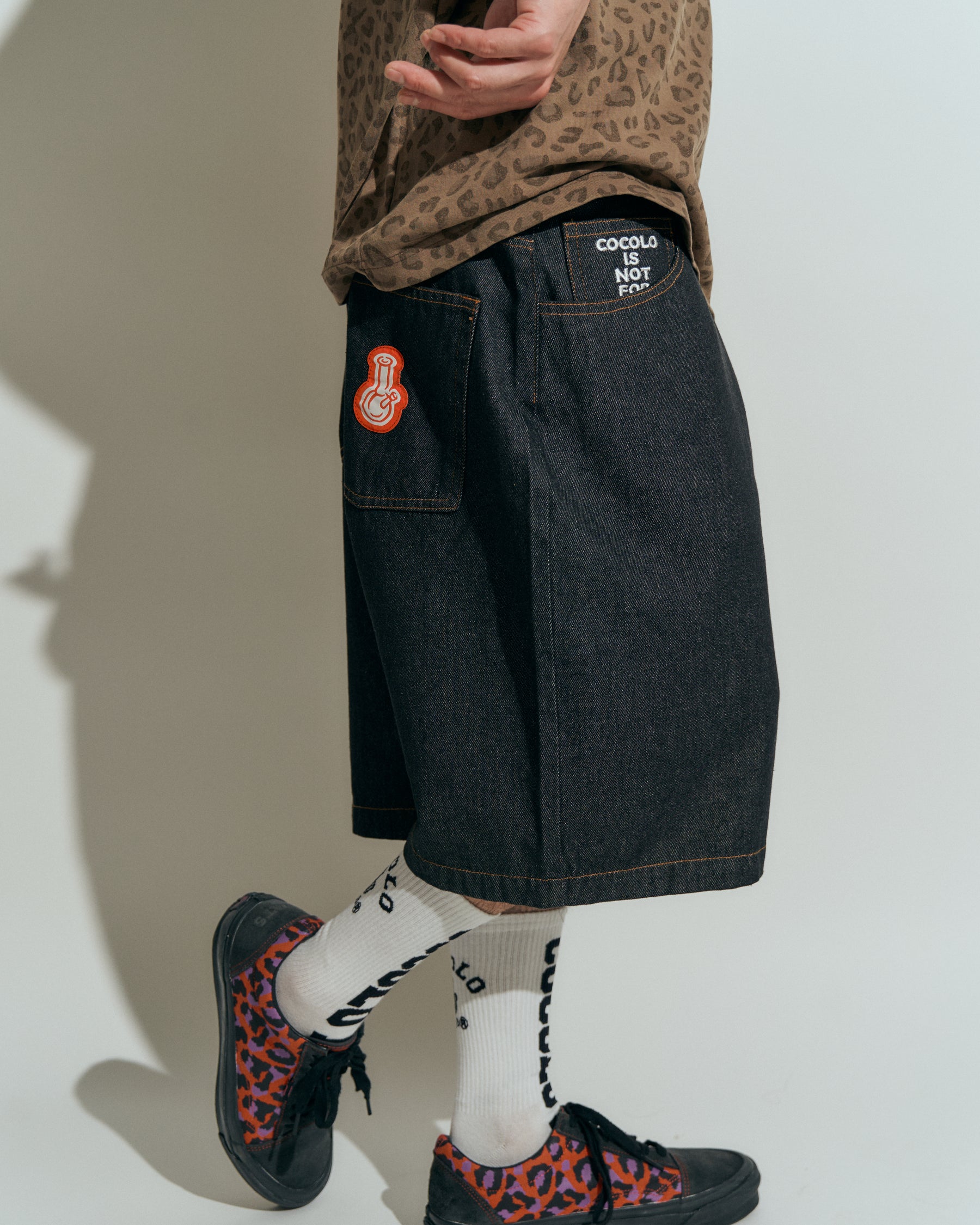 LOOK 5