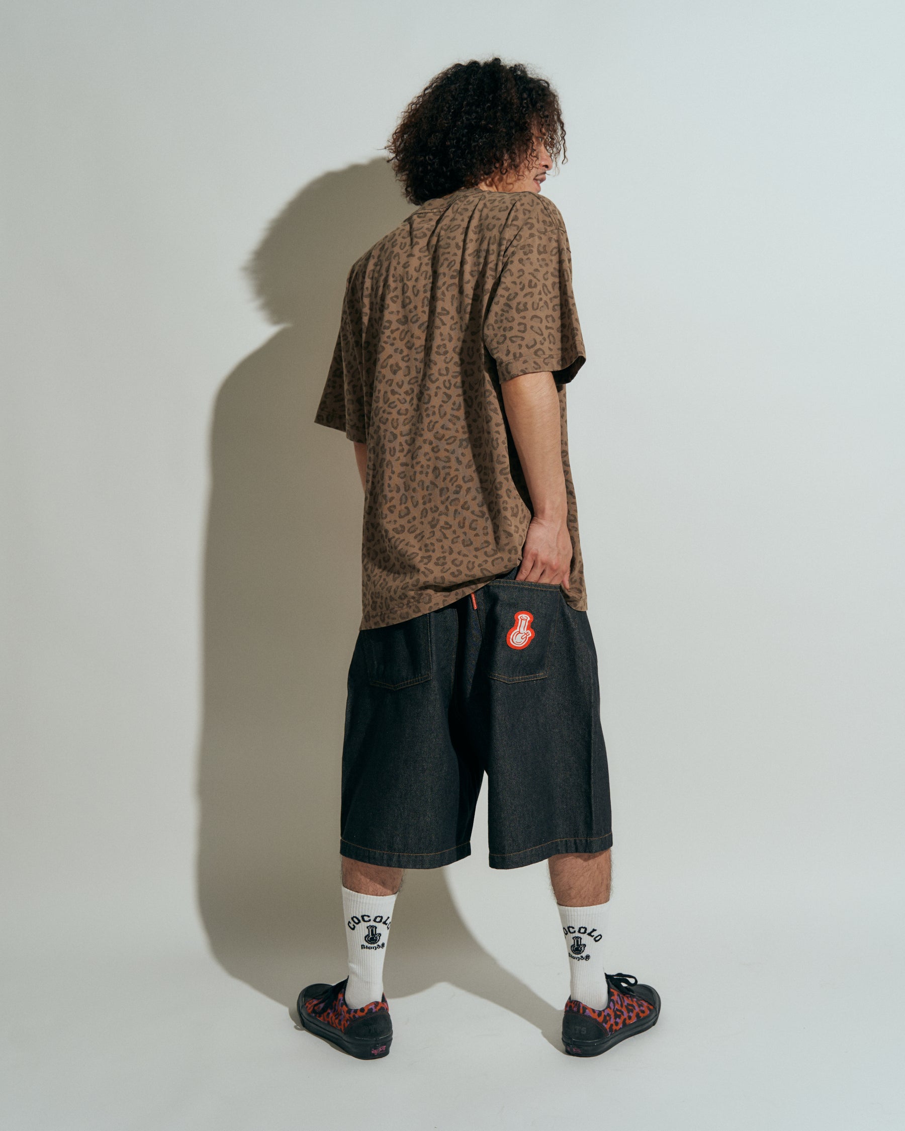 LOOK 6